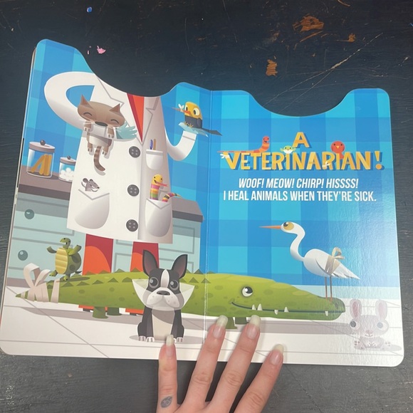 When I Grow Up cardboard children’s book - Picture 6 of 15